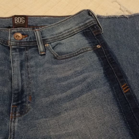 New BDG Stretch Raw Edge Jeans, sz 32 - Picture 1 of 6